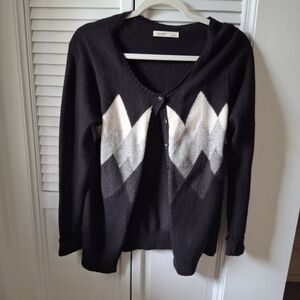 Old Navy Black and White Chevron Cardigan